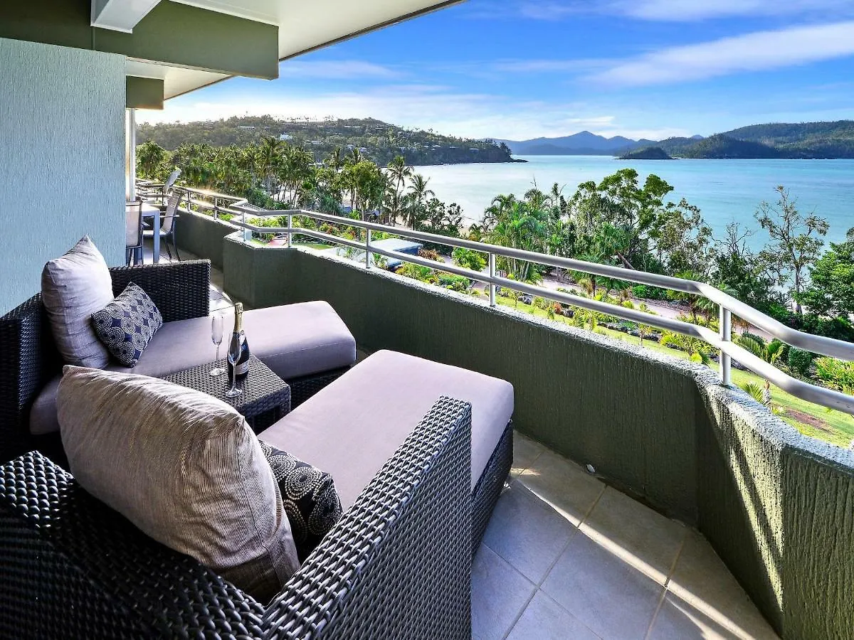 Hibiscus Apartments On Hamilton Island By Hiha 0*,